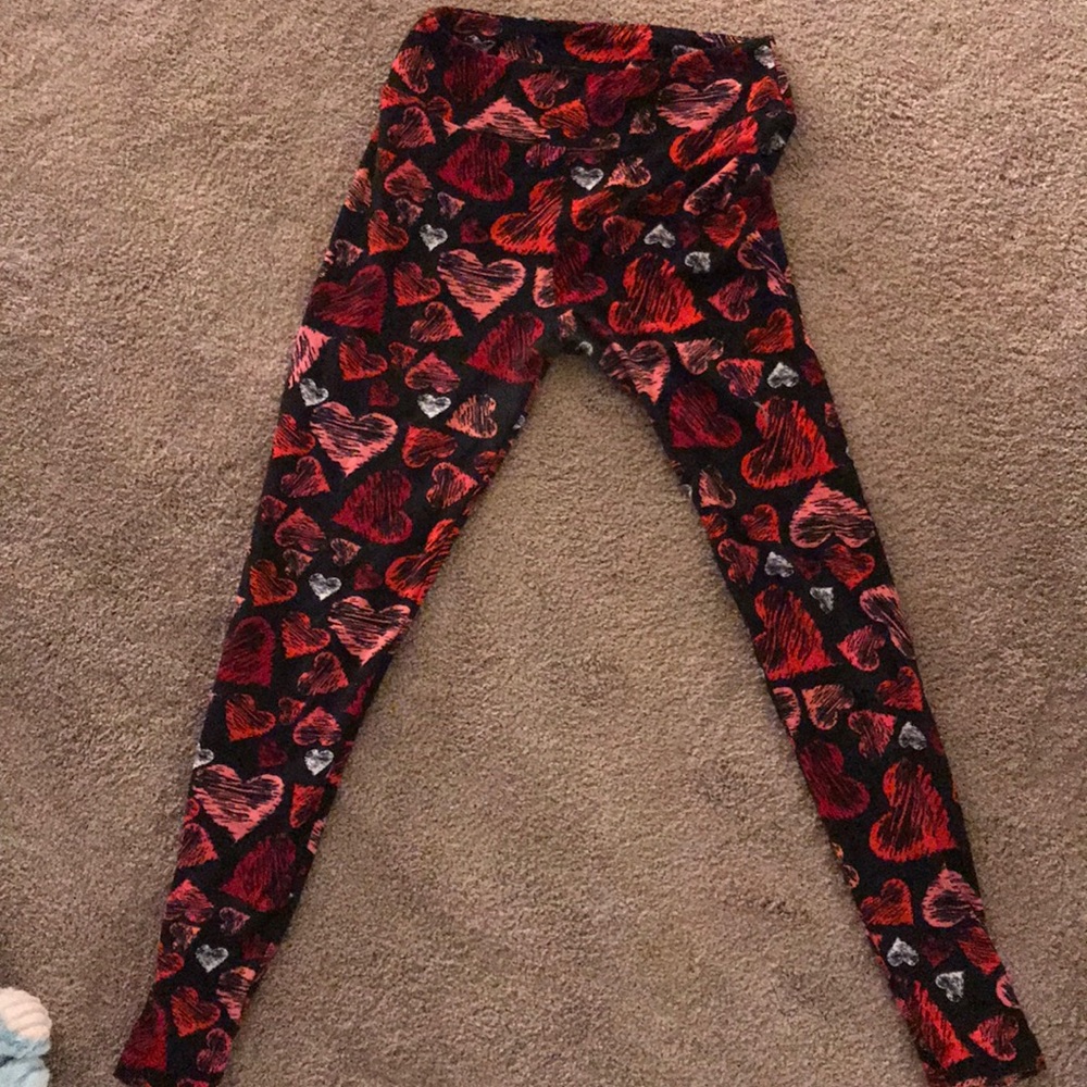 Heart leggings lularoe OS